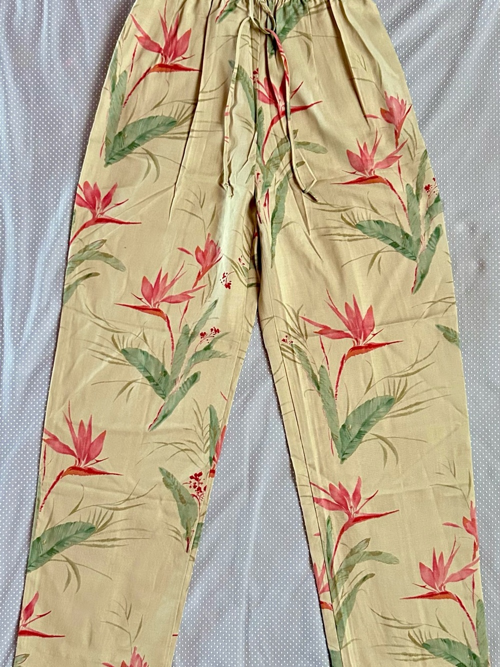 Women’s GW Division of Graff Floral Drawstring Pants Lightweight Tropical Print